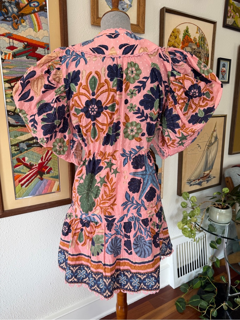 FARM Rio Pink Floral Embroidered Puff-Sleeve Midi Dress - Picture 5 of 6